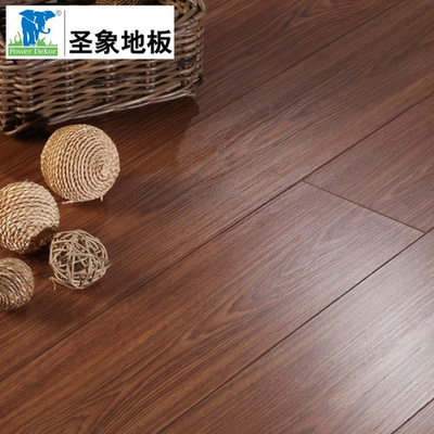 圣象強(qiáng)化復(fù)合地板N5016太平山胡桃 耐磨9000轉(zhuǎn),咖啡色搭配及圖片-一兜糖yidoutang.com